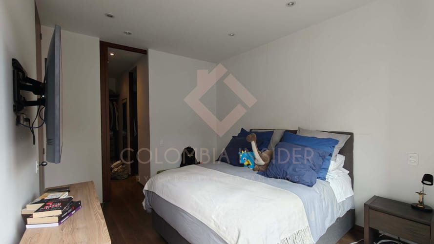 Apartamento de 1 alcoba en venta en Chico Norte, Bogotá, 50 m² · foto 8 de 14