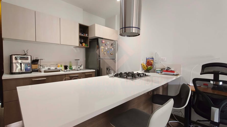 Apartamento de 1 alcoba en venta en Chico Norte, Bogotá, 50 m² · foto 5 de 14