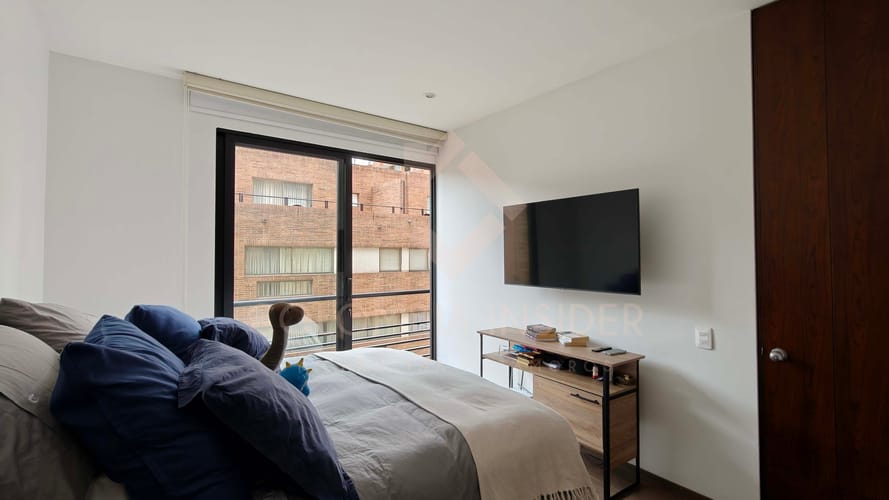 Apartamento de 1 alcoba en venta en Chico Norte, Bogotá, 50 m² · foto 10 de 14