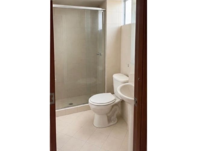 Apartamento de 3 alcobas en venta en Garcia Rovira, Bucaramanga, 64 m² · foto 3 de 8