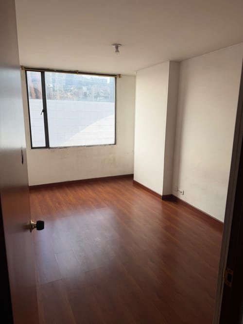 Apartamento de 1 alcoba en venta en Chapinero, Bogotá, 34 m² · foto 3 de 7