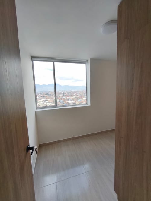 Apartamento de 2 alcobas en venta en Provivienda Occidental, Bogotá, 42 m² · foto 10 de 13