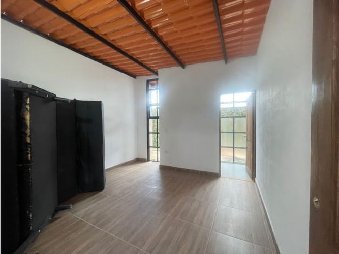 Casa de 3 alcobas en arriendo en El Carmen De Viboral, El Carmen de Viboral, 200 m² · foto 6 de 10