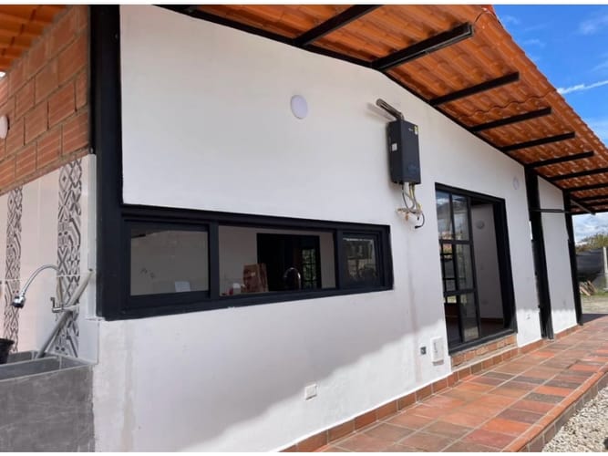 Casa de 3 alcobas en arriendo en El Carmen De Viboral, El Carmen de Viboral, 200 m² · foto 8 de 10