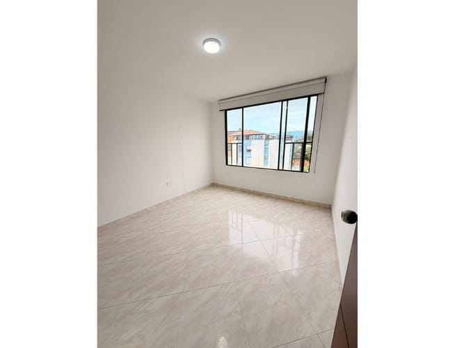 Apartamento de 3 alcobas en arriendo en Nueva Fontana, Bucaramanga, 120 m² · foto 7 de 17