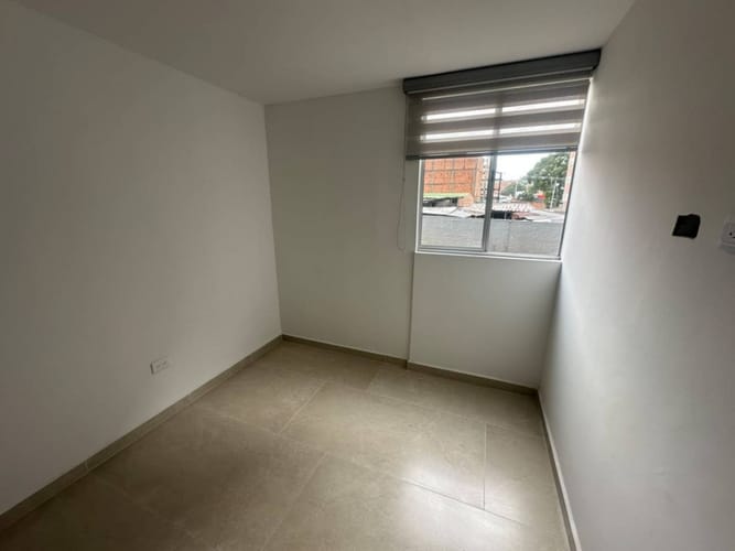 Apartamento de 3 alcobas en arriendo en Machado, Copacabana, 54 m² · foto 2 de 11