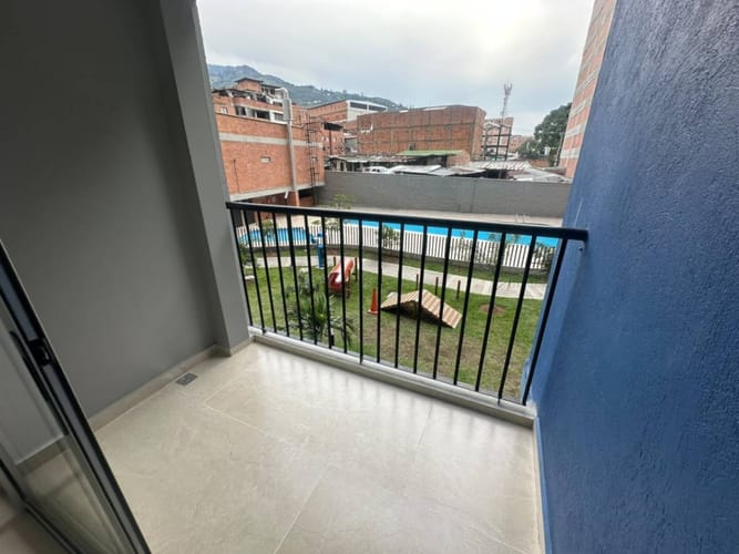 Apartamento de 3 alcobas en arriendo en Machado, Copacabana, 54 m² · foto 9 de 11