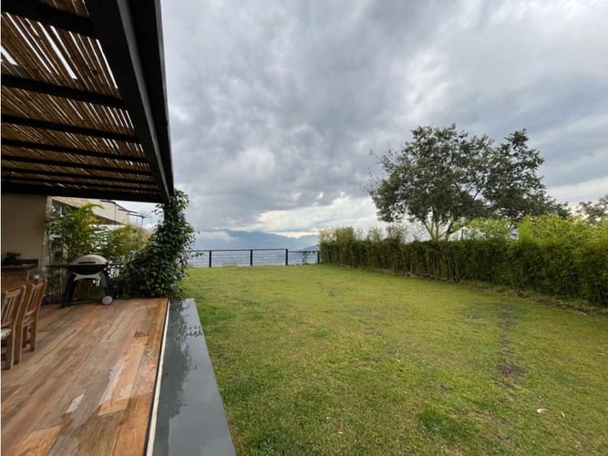Casa de 5 alcobas en arriendo en Santa Catalina, Medellín, 450 m² · foto 11 de 24