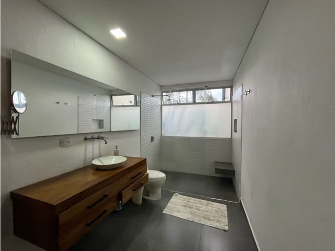 Casa de 5 alcobas en arriendo en Santa Catalina, Medellín, 450 m² · foto 24 de 24