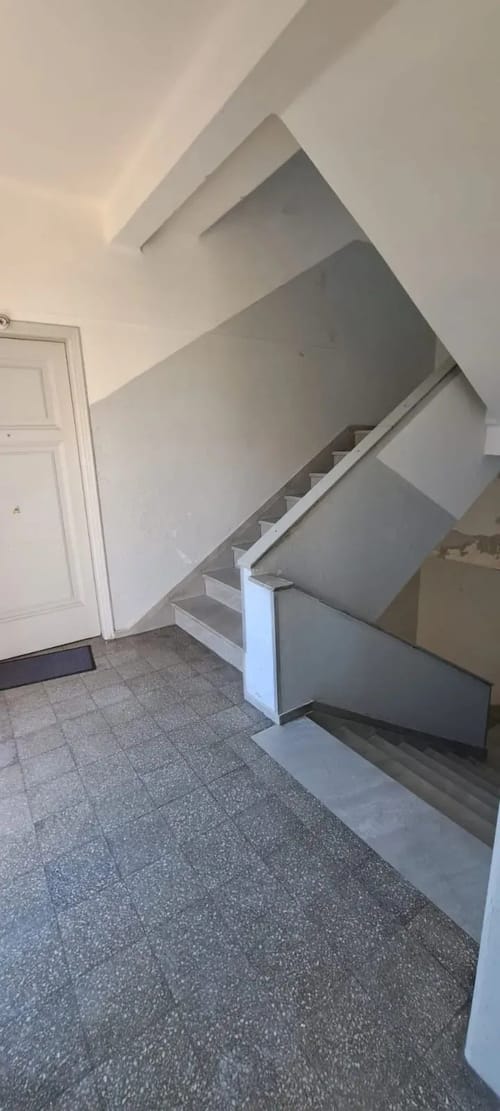 ALQUILER EN BELVEDERE DE 2 DORMITORIOS, PISO 2 POR ESCALERA DE 2 DORMITORIOS, COMPLEJO CERRADO, GASTOS COMUNES BAJOS · Foto 5