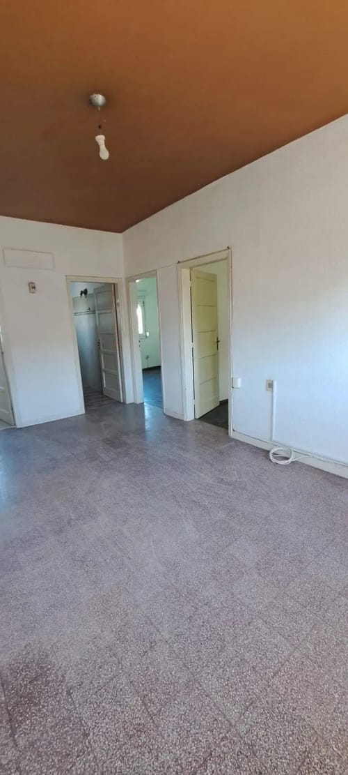 ALQUILER EN BELVEDERE DE 2 DORMITORIOS, PISO 2 POR ESCALERA DE 2 DORMITORIOS, COMPLEJO CERRADO, GASTOS COMUNES BAJOS · Foto 2