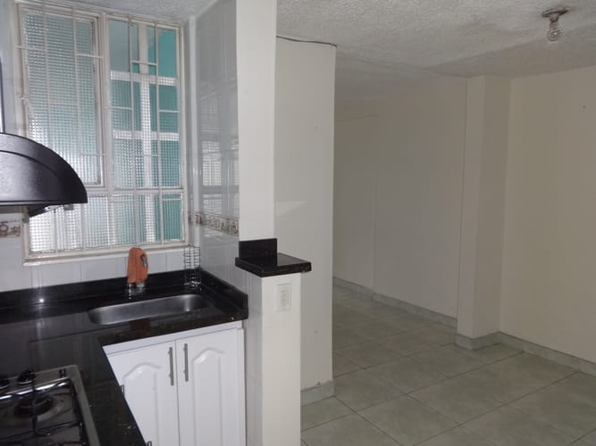 Apartamento de 2 alcobas en arriendo en La Esmeralda, Bogotá, 60 m² · foto 4 de 16