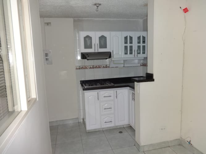 Apartamento de 2 alcobas en arriendo en La Esmeralda, Bogotá, 60 m² · foto 5 de 16