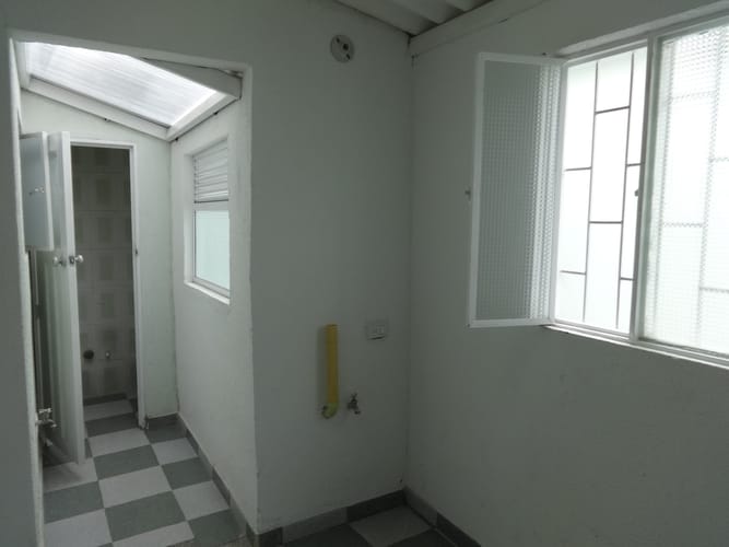 Apartamento de 2 alcobas en arriendo en La Esmeralda, Bogotá, 60 m² · foto 11 de 16