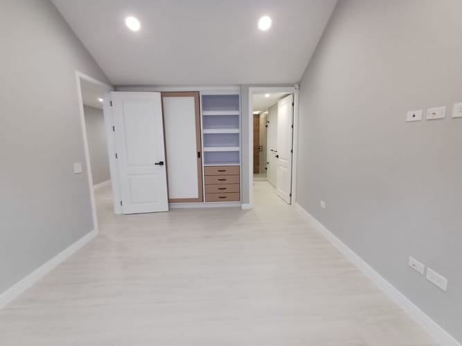 Casa de 3 alcobas en venta en Niza Norte, Bogotá, 281 m² · foto 19 de 24