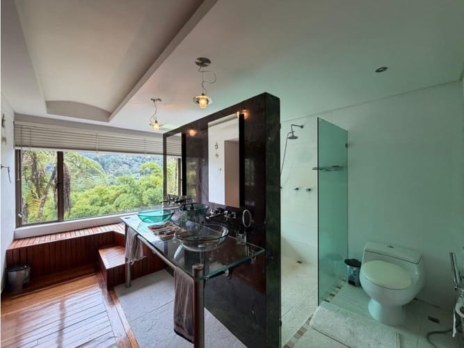 Casa de 6 alcobas en venta en Santa Elena, El Retiro, 700 m² · foto 3 de 18