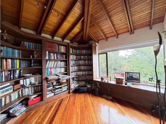 Casa de 6 alcobas en venta en Santa Elena, El Retiro, 700 m² · foto 4 de 18