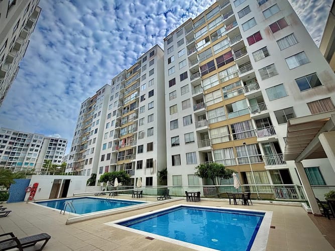 Apartamento de 3 alcobas en venta en La Carolina, Cartagena, 56 m² · foto 2 de 23