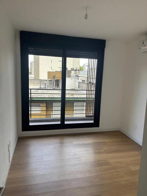 ALQUILER EN CORDON A ESTRENAR DE 1 DORMITORIO,  CON BALCON AL FRENTE, PORTERIA, LAVADERO, SUM, GYM · Foto 4