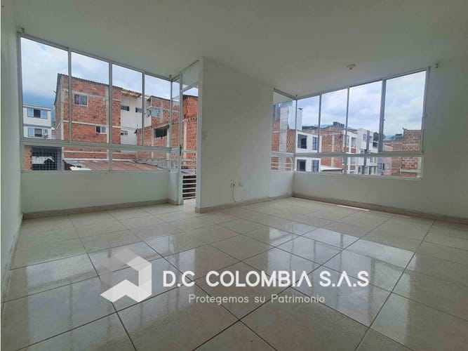 Apartamento de 3 alcobas en venta en Palermo Et I, Piedecuesta, 54 m² · foto 3 de 11