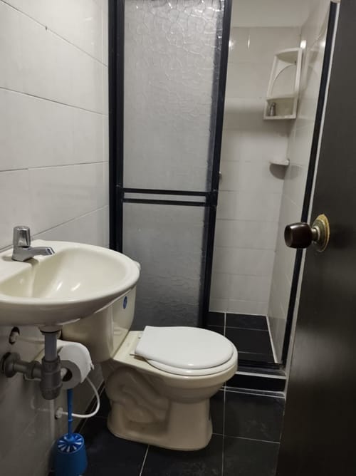 Apartamento de 2 alcobas en arriendo en Departamental, Cali, 60 m² · foto 7 de 11