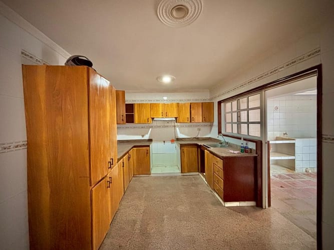 Casa de 5 alcobas en venta en Urbanizacion Villas De La Victoria, Cartagena, 227 m² · foto 2 de 16