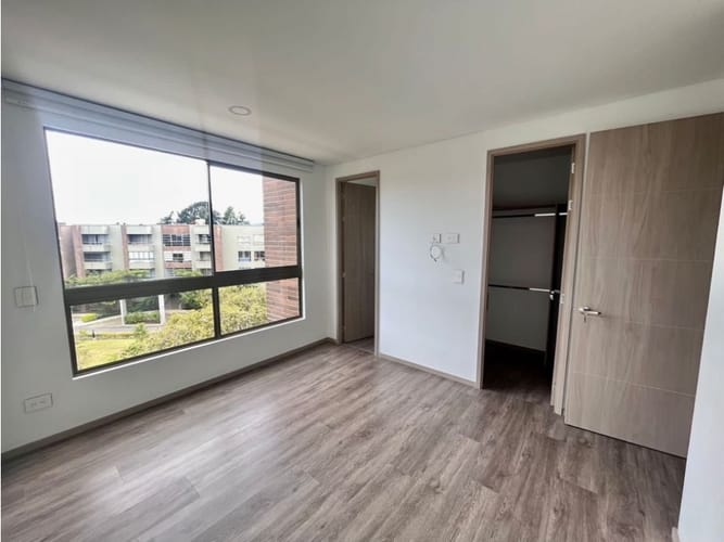 Apartamento de 2 alcobas en arriendo en Llano Grande, Rionegro, 75 m² · foto 2 de 9