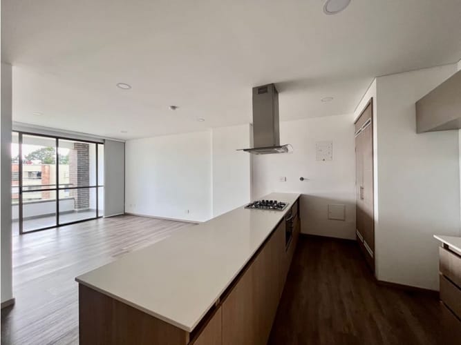 Apartamento de 2 alcobas en arriendo en Llano Grande, Rionegro, 75 m² · foto 3 de 9
