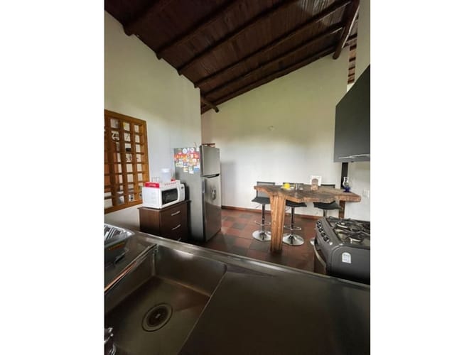 Casa de 2 alcobas en arriendo en Playa Rica-Rancheria, Guarne, 230 m² · foto 5 de 10