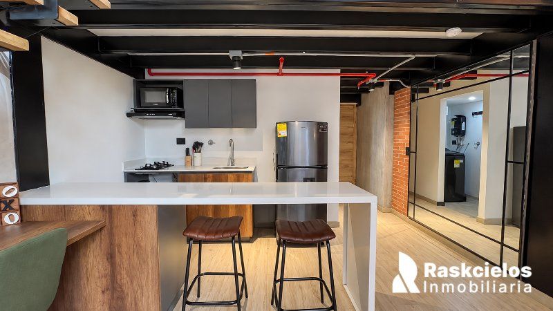 Apartamento de 1 alcoba en arriendo en Bombona No.1, Medellín, 50 m² · foto 2 de 14
