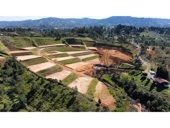 Lote en venta en San Jose, Guarne, 1474 m² · foto 9 de 12