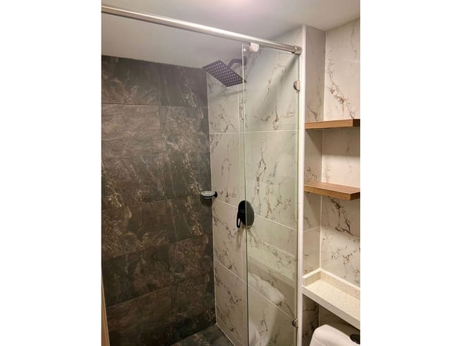 Apartamento de 2 alcobas en venta en Centro, Rionegro, 49 m² · foto 3 de 10