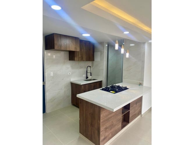 Apartamento de 2 alcobas en venta en Centro, Rionegro, 49 m² · foto 10 de 10