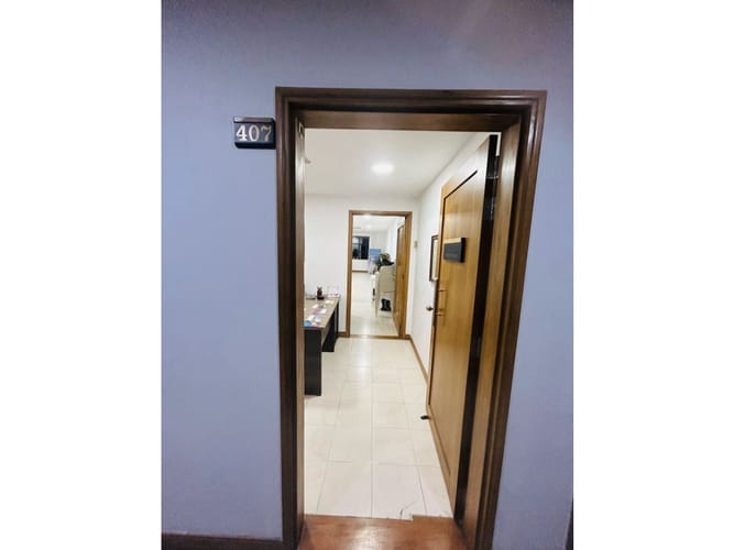 Oficina en venta en La Florida, Medellín, 48 m² · foto 2 de 10