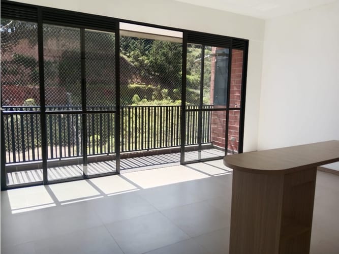 Apartamento de 2 alcobas en venta en El Porvenir, Rionegro, 67 m² · foto 2 de 20