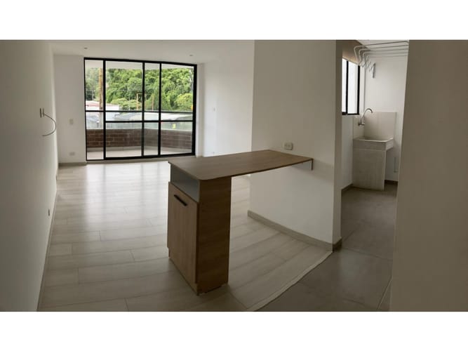 Apartamento de 2 alcobas en venta en El Retiro, 61 m² · foto 2 de 18