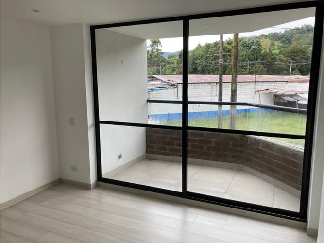 Apartamento de 2 alcobas en venta en El Retiro, 61 m² · foto 3 de 18
