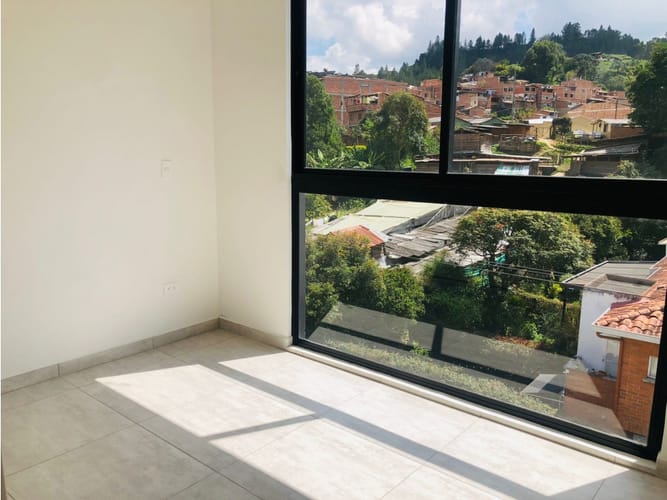 Apartamento de 2 alcobas en venta en El Retiro, 73 m² · foto 13 de 16