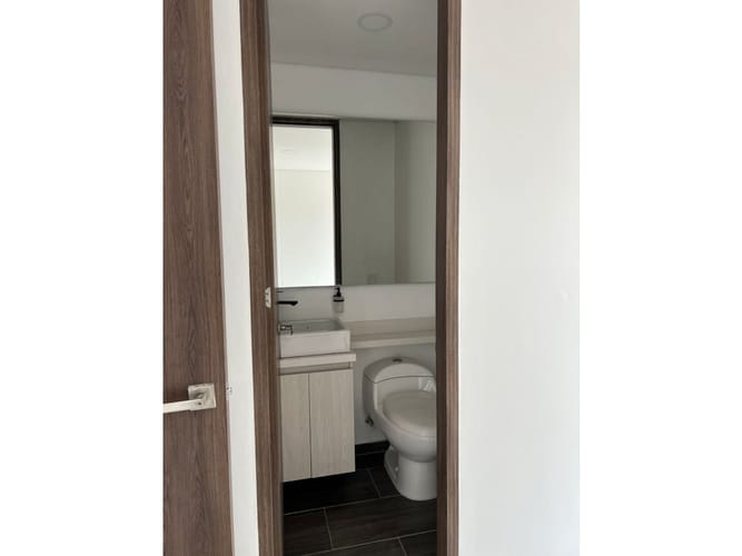 Apartamento de 1 alcoba en venta en San Antonio De Pereira, Girón, 52 m² · foto 4 de 7