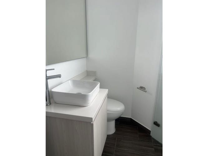 Apartamento de 1 alcoba en venta en San Antonio De Pereira, Girón, 52 m² · foto 5 de 7