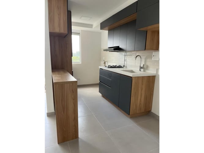 Apartamento de 3 alcobas en venta en Centro, Rionegro, 56 m² · foto 4 de 9