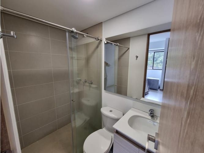 Apartamento de 2 alcobas en venta en Barro Blanco, Rionegro, 68 m² · foto 8 de 14