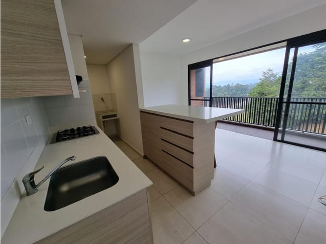 Apartamento de 2 alcobas en venta en Barro Blanco, Rionegro, 68 m² · foto 14 de 14