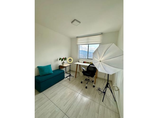 Apartamento de 3 alcobas en arriendo en La Cuenca, Medellín, 79 m² · foto 7 de 24