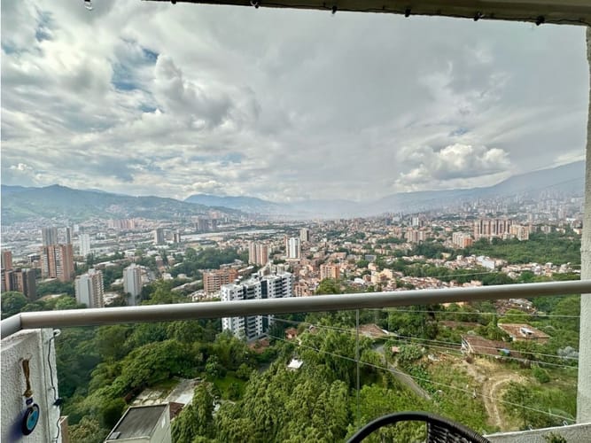 Apartamento de 3 alcobas en arriendo en La Cuenca, Medellín, 79 m² · foto 8 de 24