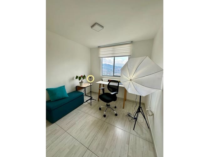 Apartamento de 3 alcobas en arriendo en La Cuenca, Medellín, 79 m² · foto 13 de 24