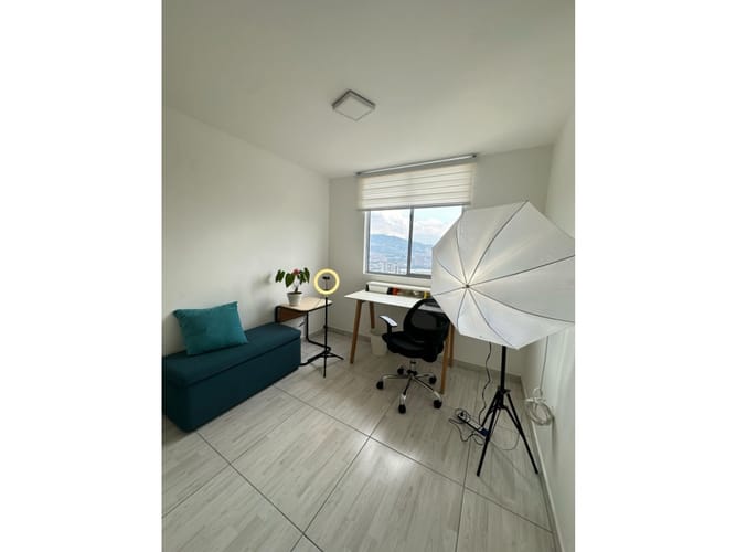 Apartamento de 3 alcobas en arriendo en La Cuenca, Medellín, 79 m² · foto 18 de 24