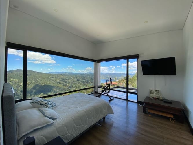 Casa de 5 alcobas en venta en El Retiro, 550 m² · foto 6 de 18
