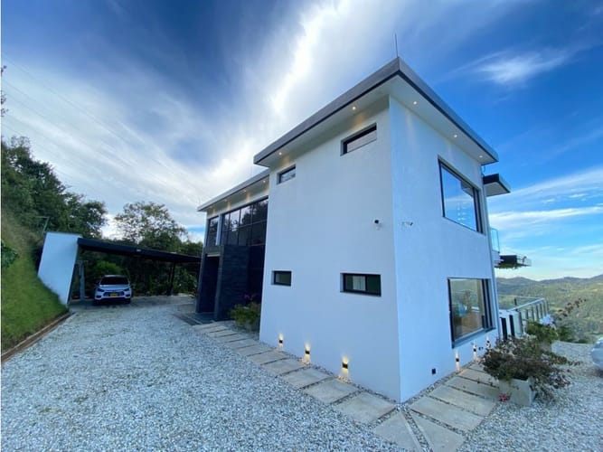 Casa de 5 alcobas en venta en El Retiro, 550 m² · foto 16 de 18