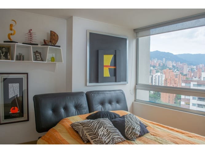 Apartamento de 3 alcobas en arriendo en Villa Carlota, Medellín, 120 m² · foto 2 de 17